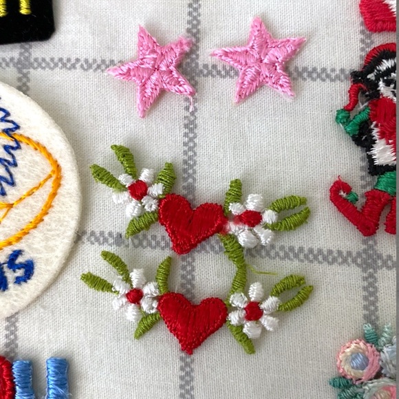 NWT Big Lot of Vintage Iron-On Patches, 26 Count. - Picture 5 of 16